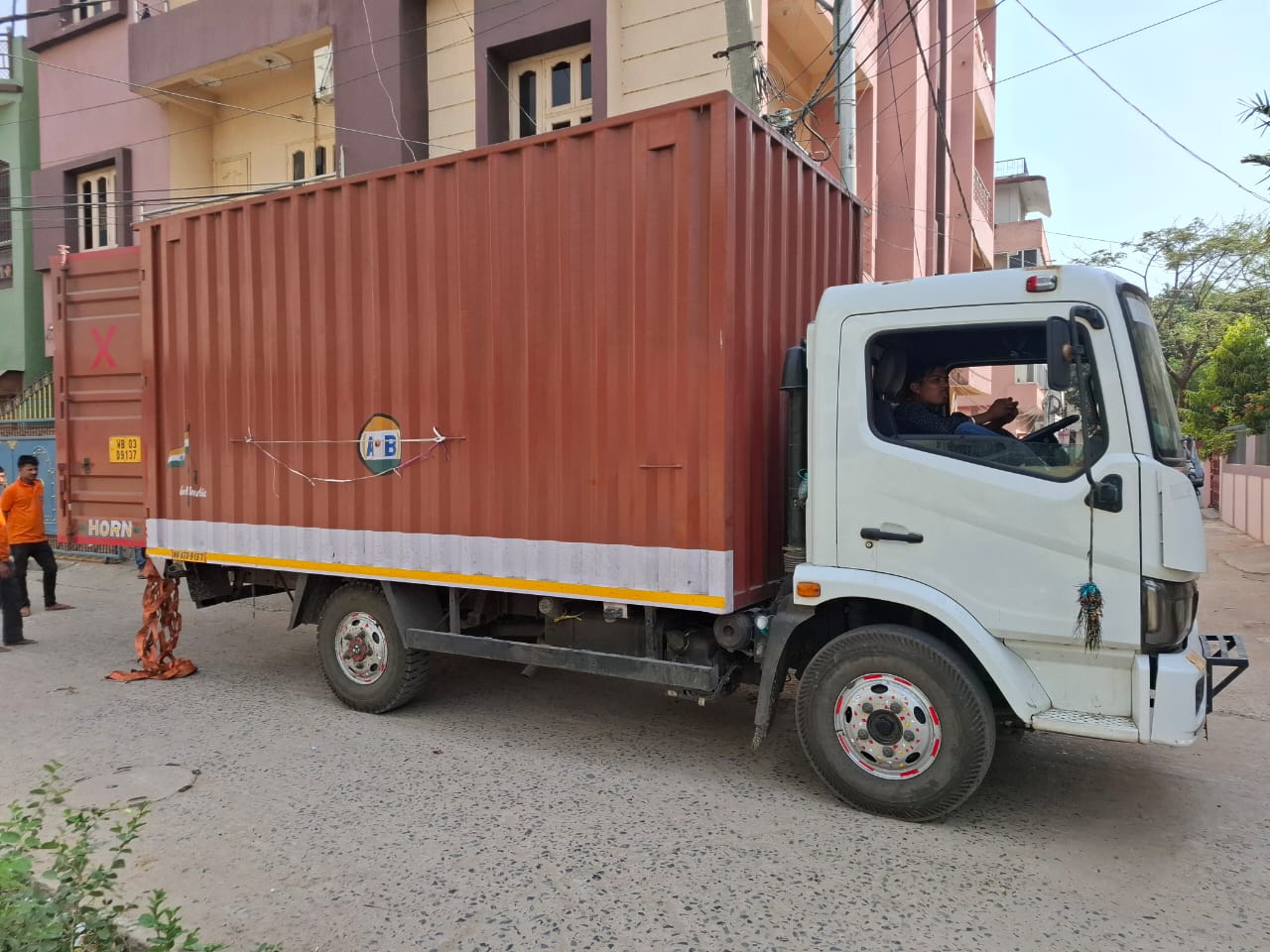 Packers and Movers Truck Image from Patna to Ranchi