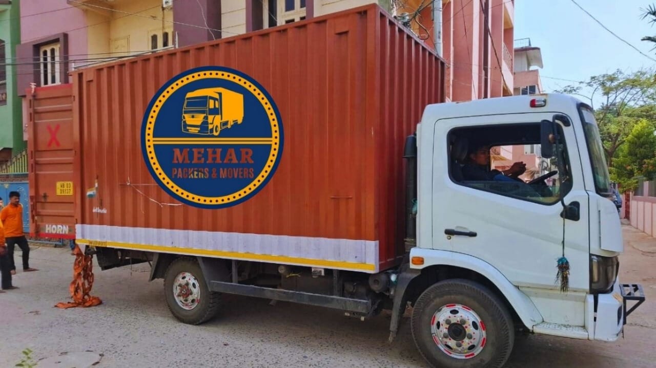 Mehar Packers and Movers truck ready for household shifting in Patna.